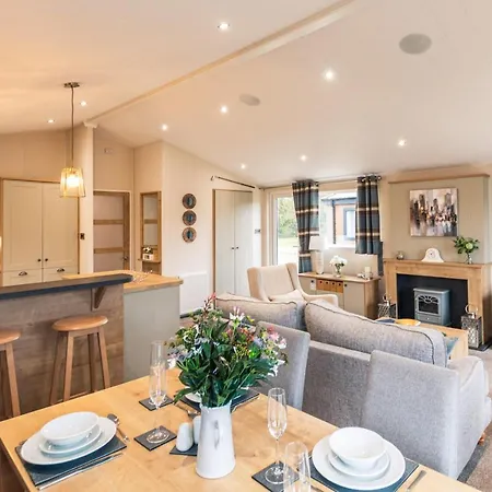 Heathery With Hot Tub Alojamento de Turismo Selvagem *